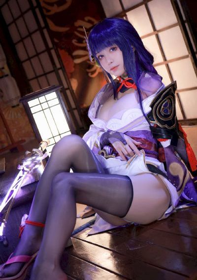 欧美风衣搭配图片女_HD日韩免费观看